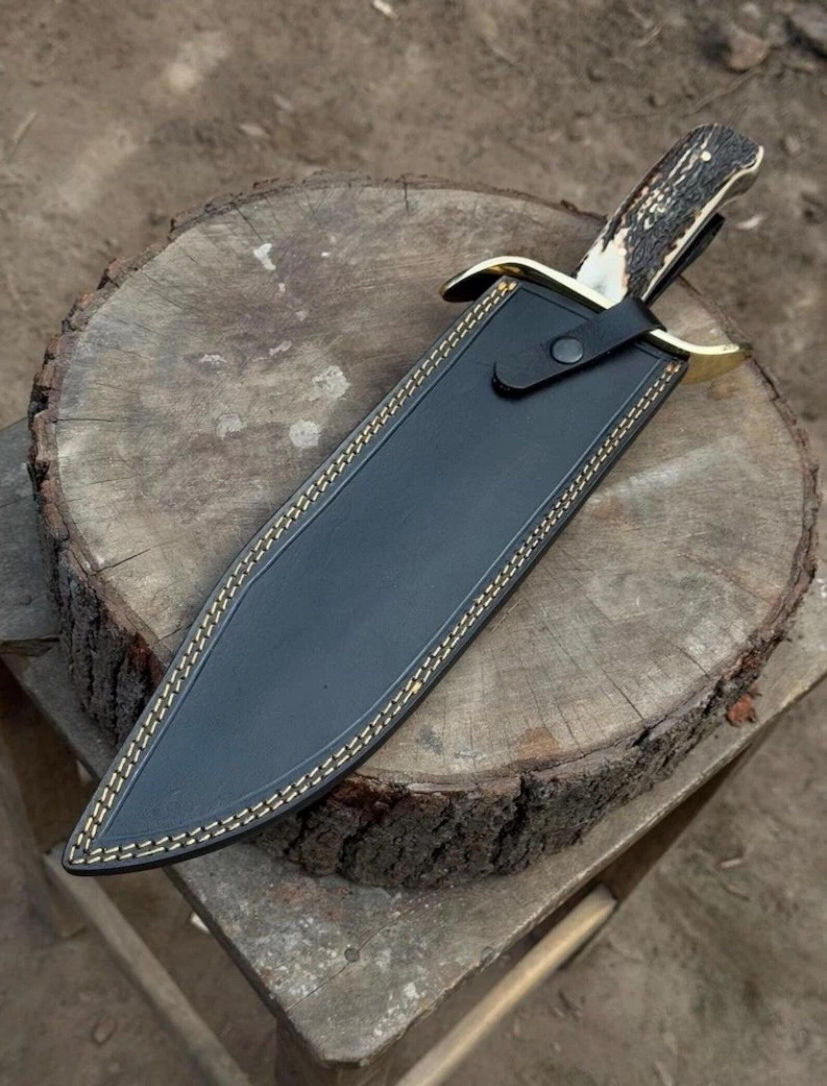 Handcrafted Damascus Steel Bowie Hunting Knife with Stag Horn Handle 17”