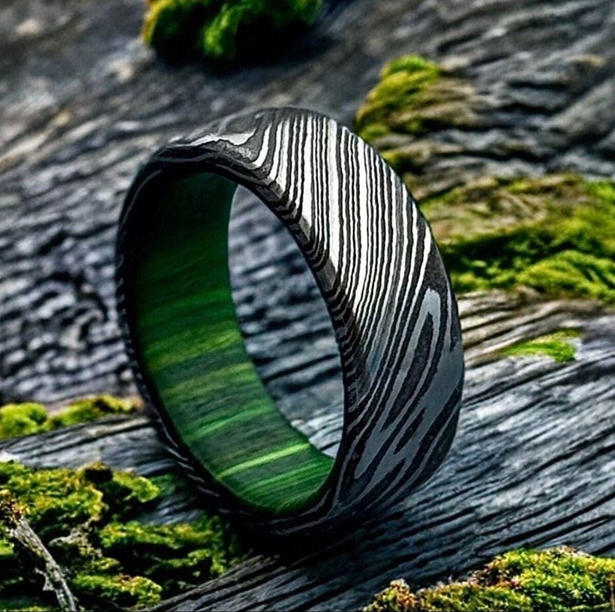 Damascus Steel & Whiskey Barrel Wood Ring - Handmade Wedding Band
