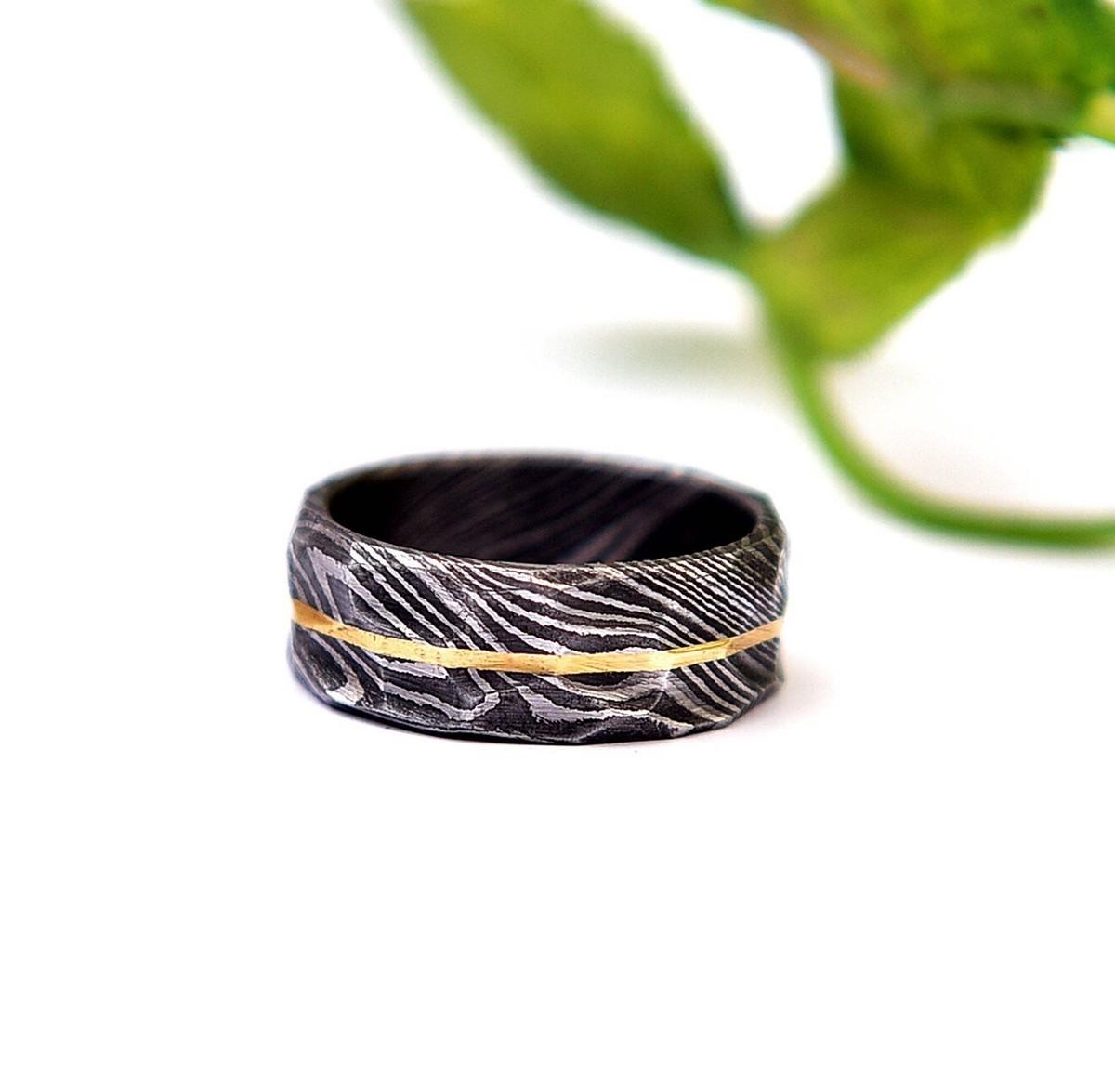 Damascus Steel Hammered Rock Finish Ring with Brass lining, Engagement Ring.