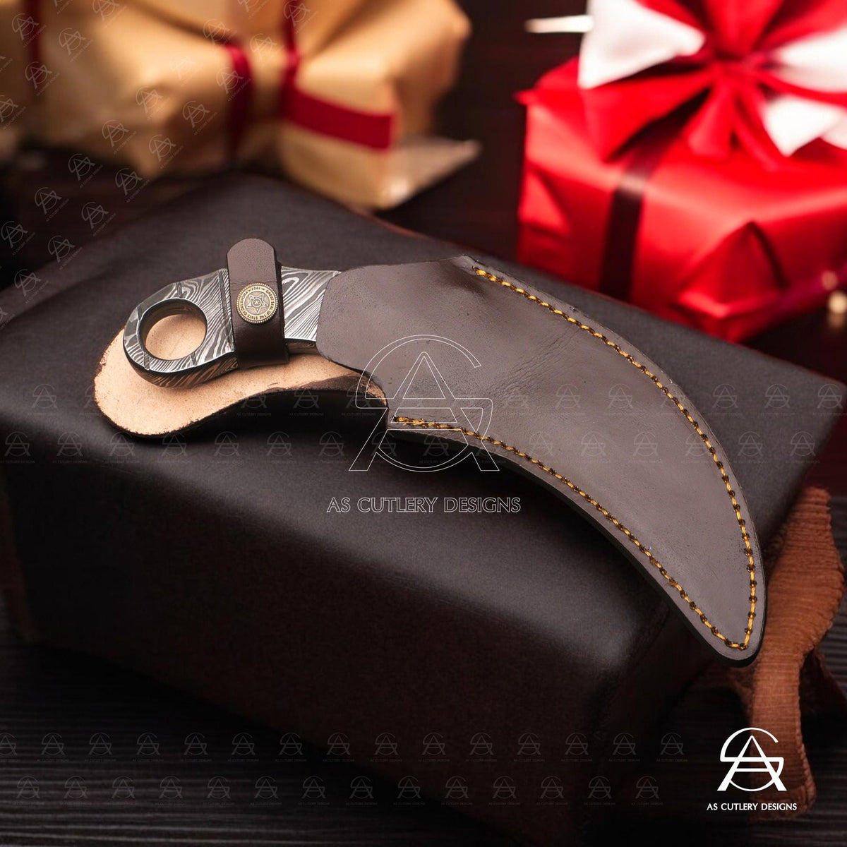 Hand-Forged Damascus Steel Karambit Hunting Knife | One-Piece Full Damascus Design with Finger Hole | Leather Sheath Included