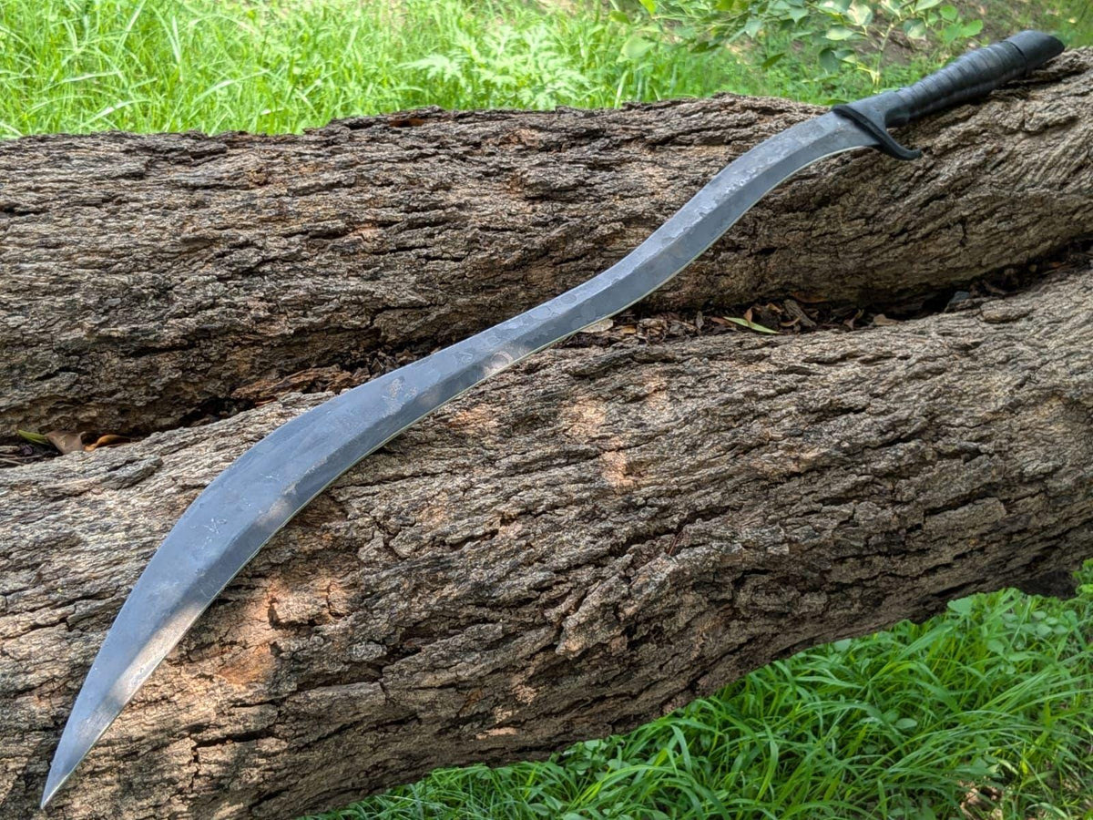 Elden Ring Bloodhounds Fang Sword, Fantasy Replica, 36-inch