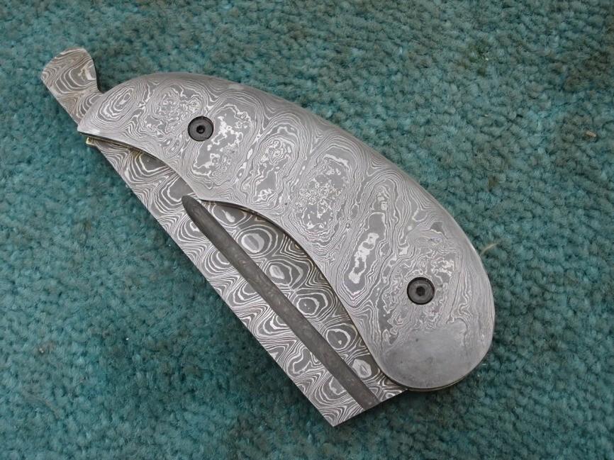 Hand Made Damascus Steel Friction Folding Knife , Friction Pocket Cleaver Knife
