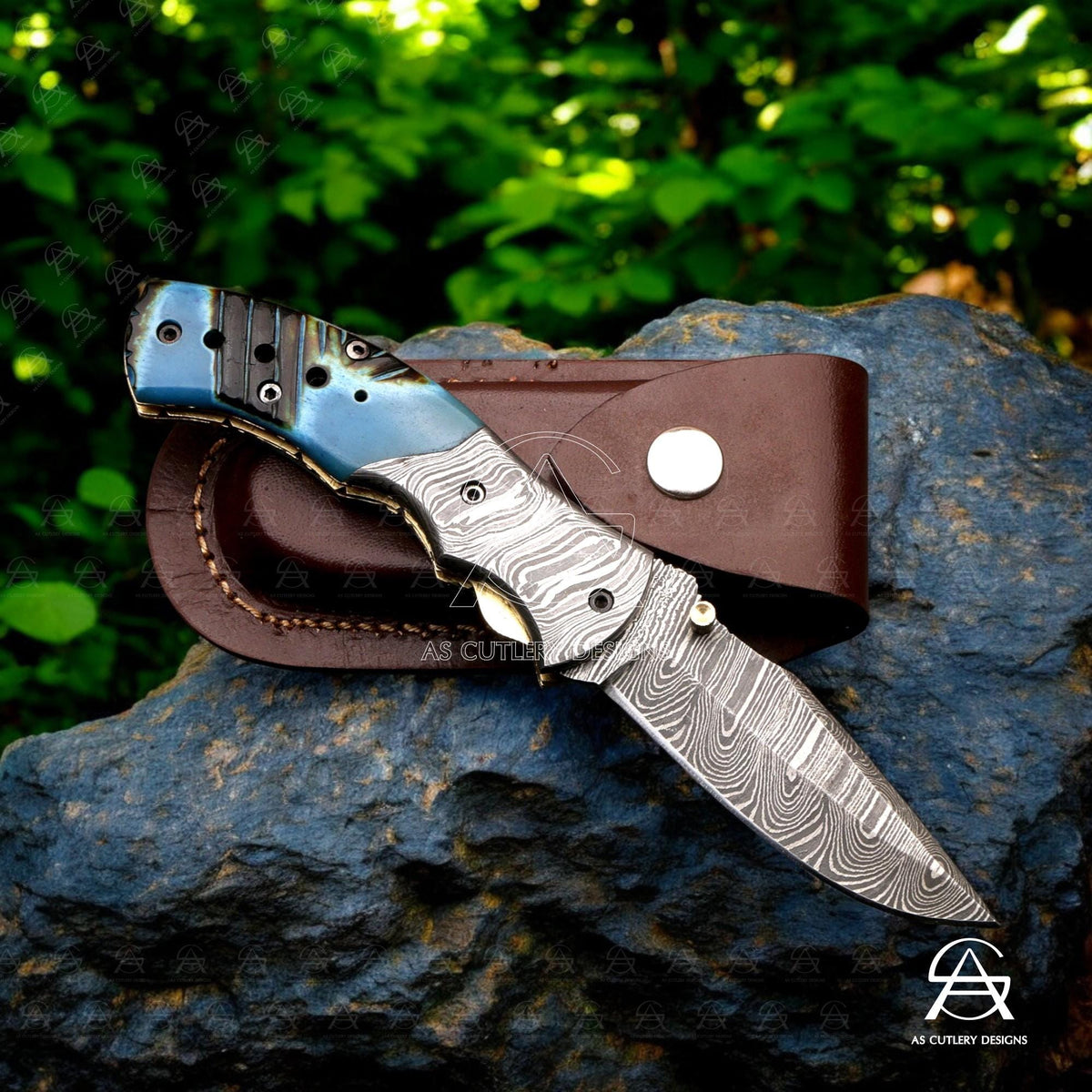 Hand-Forged Damascus Steel Folding Knife | Dyed Camel Bone Handle