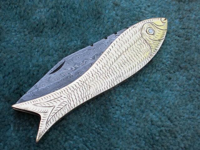 Damascus Steel Folding Knife Handmade Pocket Knife With Hand Engraved Handle
