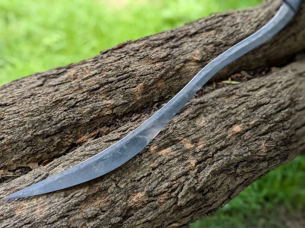 Elden Ring Bloodhounds Fang Sword, Fantasy Replica, 36-inch